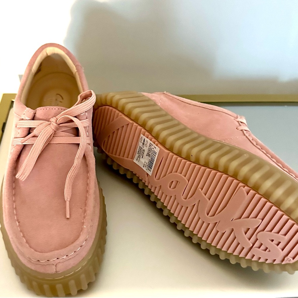 Clarks Women's Pink Loafers with Tan Soles